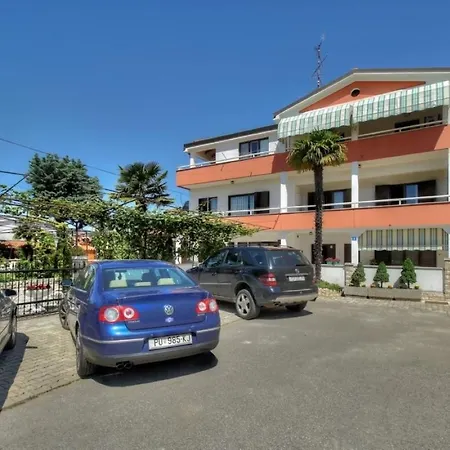Sonja 3* Zambratija (Istria)